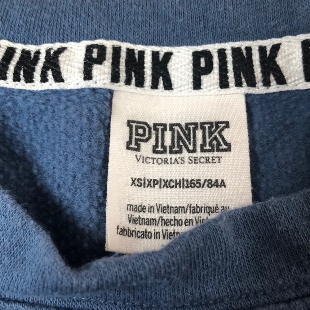 PINK Crew Neck - Picture 2 of 3